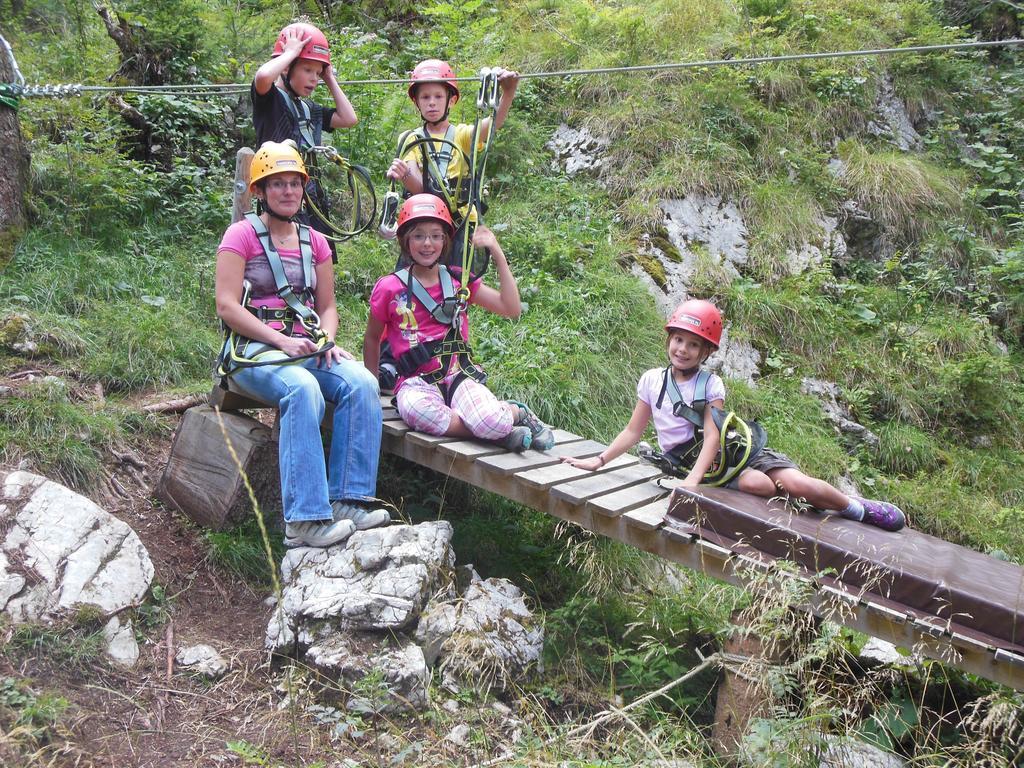 Pension Alpenperle โฮลซ์เกา ภายนอก รูปภาพ