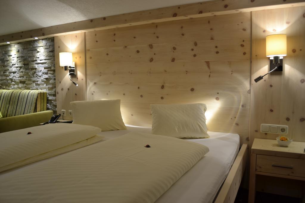 Pension Alpenperle โฮลซ์เกา ภายนอก รูปภาพ