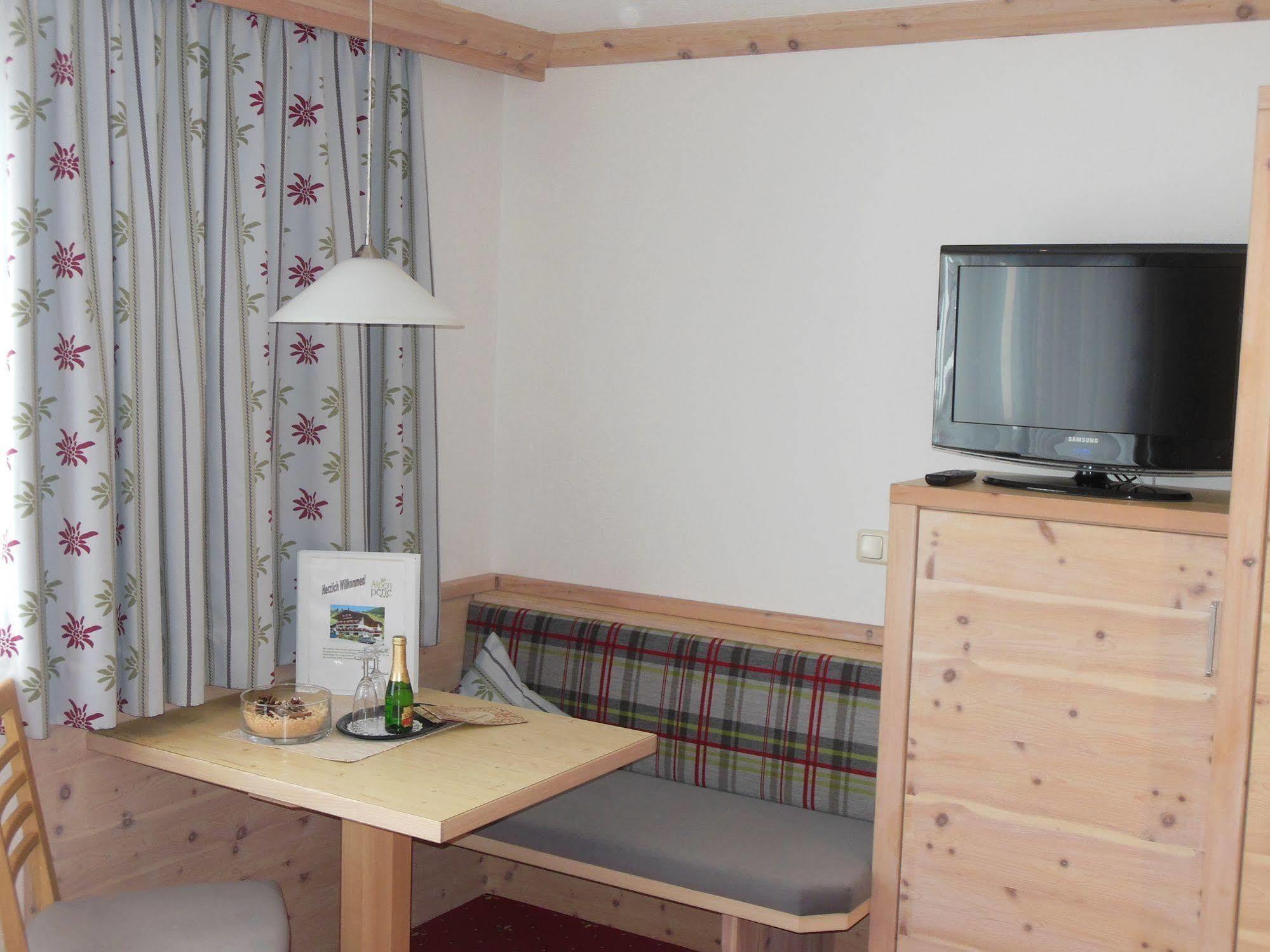 Pension Alpenperle โฮลซ์เกา ภายนอก รูปภาพ