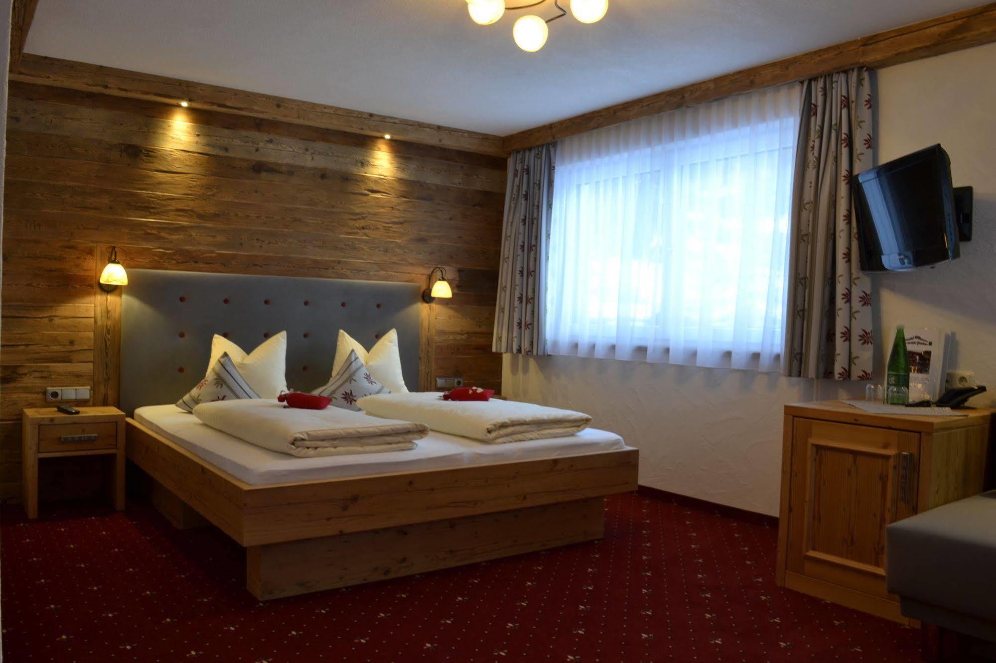 Pension Alpenperle โฮลซ์เกา ภายนอก รูปภาพ